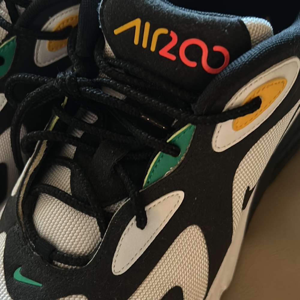 Nike sneakers - Picture 16 of 16